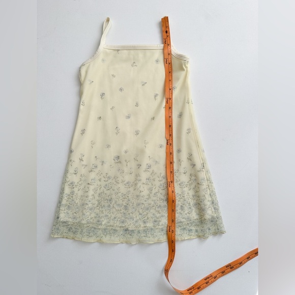 Girls Summer Soft Yellow Floral Dress-Spaghetti Straps-Size 3t?See Measurements - Picture 4 of 6